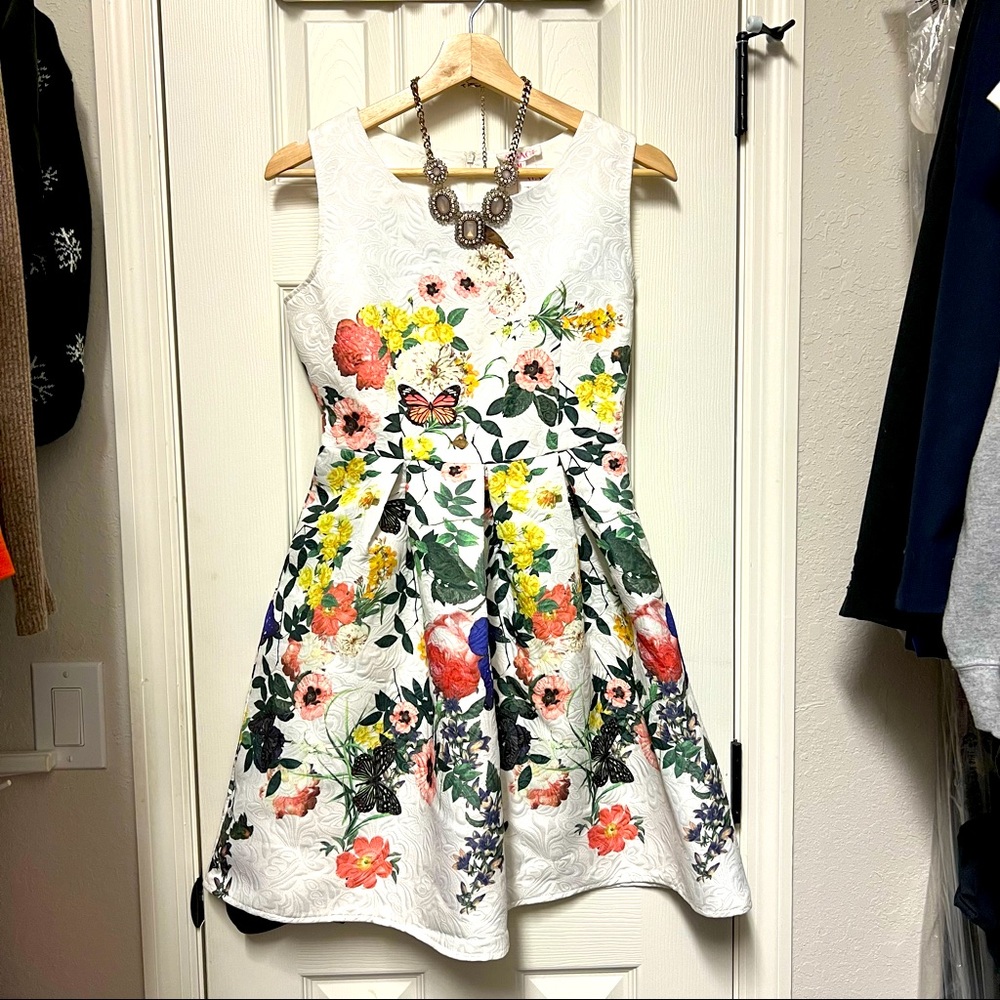 NWT A’Gaci Spring Princess Dress 🦋🌸🍃